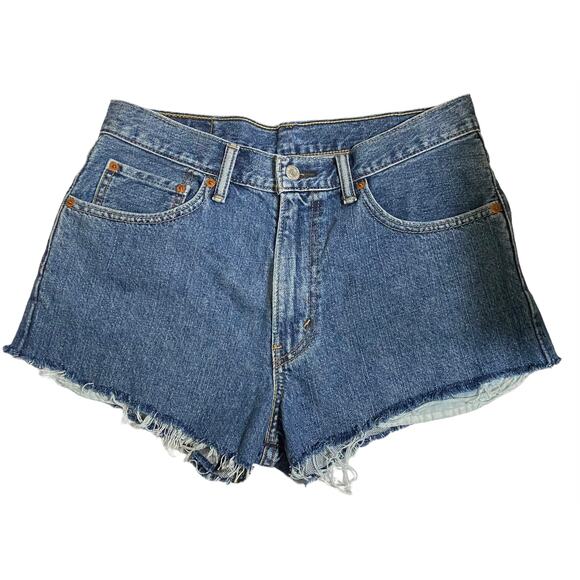 LEVI Women Shorts Cutoff 550 Size 32 Medium Wash Plus Size Cowgirl American 90s - Picture 4 of 8